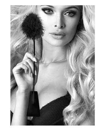 B&W CROP WITH FEATHER TICKLER