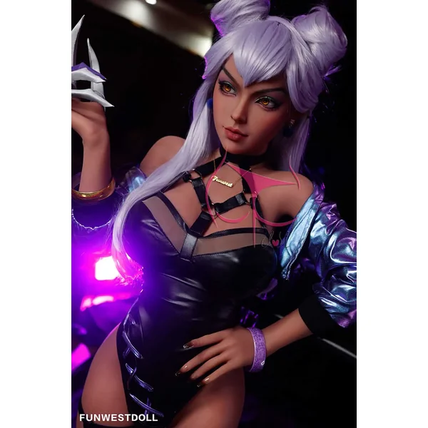 Evelynn – 5’1″ | 155cm Sex Doll