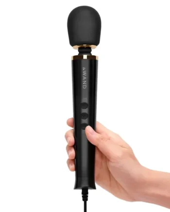 Le Wand – Powerful Petite Massage Wand Plug-In | Black/ Gold