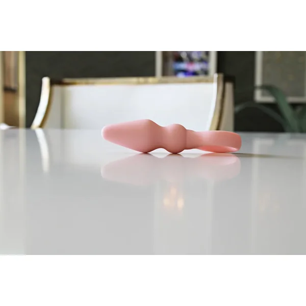 Lima – The Small Anal Beads