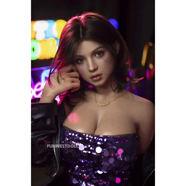 Lyra – 5’2″ | 157cm Sex Doll