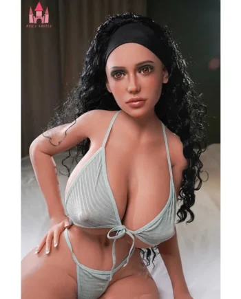 Madeleine – 4’8″ | 141cm Young Sex Doll