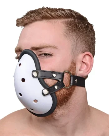 Musk Athletic Cup Muzzle