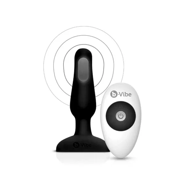 Novice Vibrating Anal Plug by b-Vibe