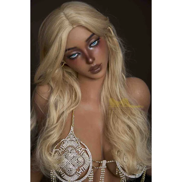 Sarah – 5’4″ | 164cm Sex Doll