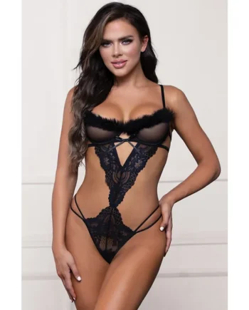 Seven til Midnight – Teddy Fur Trim Lace V Design