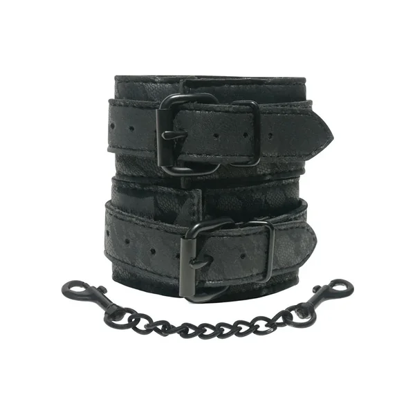 Sincerely Wrist Lace Cuffs – Black