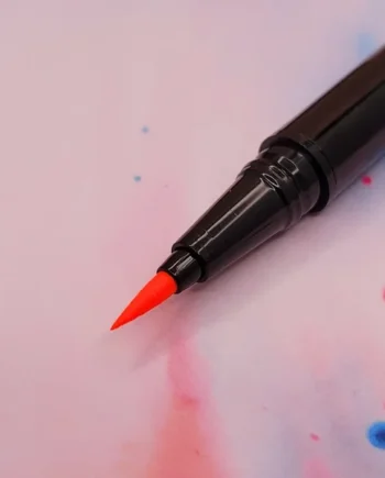 So Edgy Deep eyeliner 19